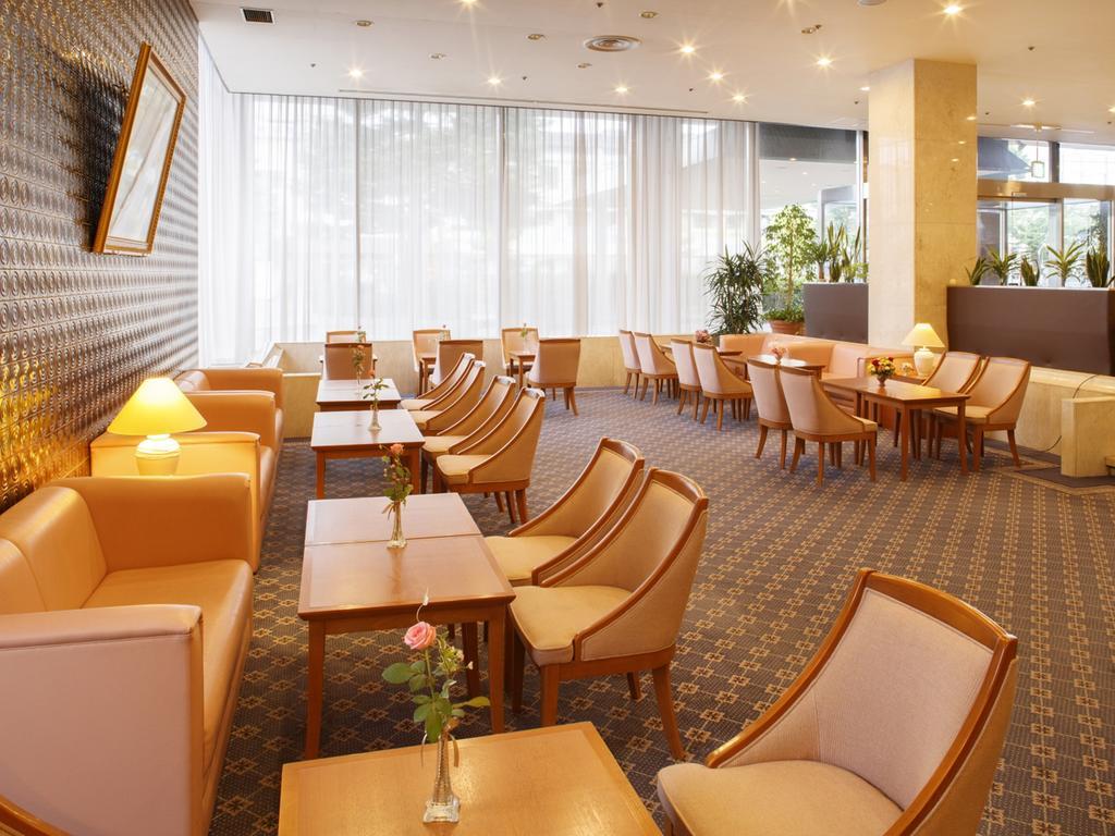 Hotel Crown Palais Shuhoku Odate Exteriör bild