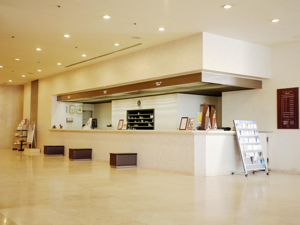Hotel Crown Palais Shuhoku Odate Exteriör bild