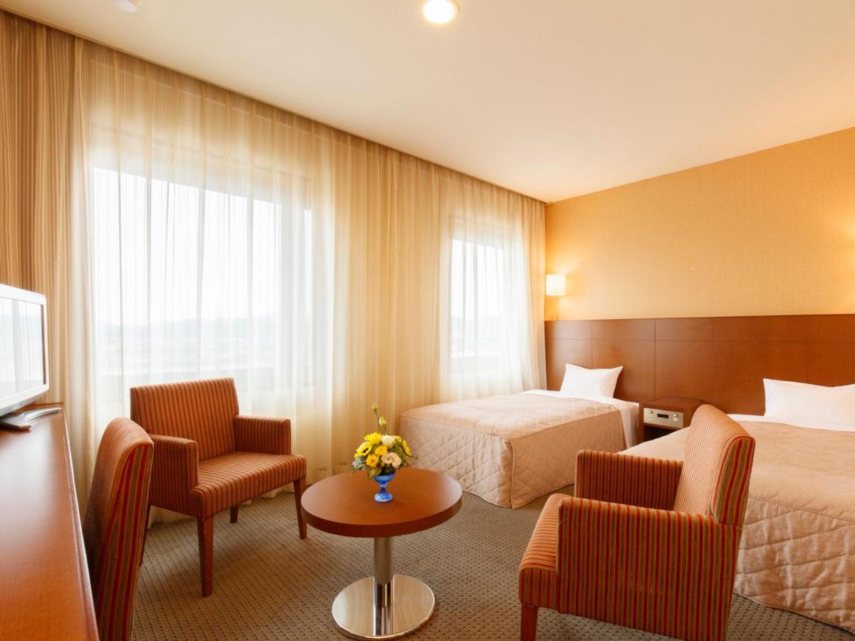 Hotel Crown Palais Shuhoku Odate Exteriör bild